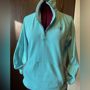North Face pullover M fleece mint green